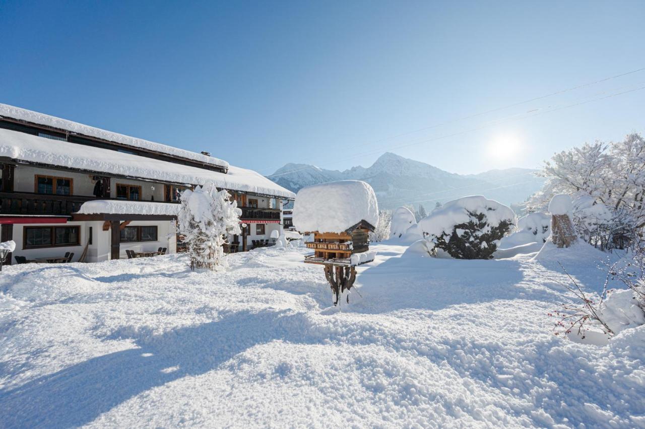 Wohlfuehlhotel Frohsinn Fischen im Allgaeu Exterior photo